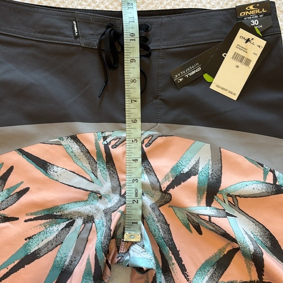 O'Neill Hyperfreak 20" Boardshort size 30 NWT - Picture 6 of 9